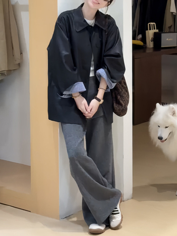 Geacă din piele ecologică, rever tip lapel, mâneci lungi, croială liberă, stil elegant pentru oraș