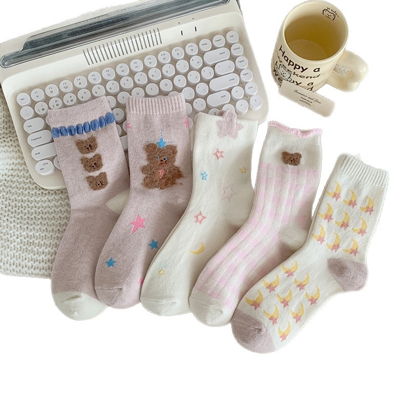 Dámske ponožky z Rabbit Hair, vzor Anime Cartoon, Mid-Calf dĺžka, odvádzajú pot, pletené jednou ihlou