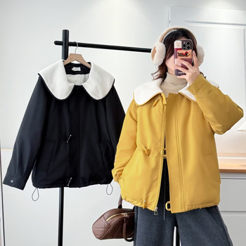 Женско зимно яке с лацкан, полиестерна външна материя, подплатено с флис, свободна кройка, средна дължина, елегантен градски стил