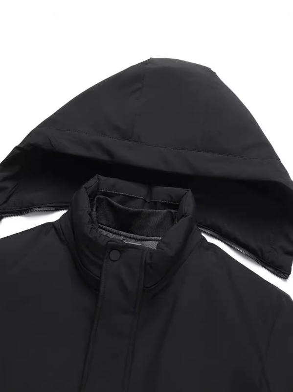 Férfi kapucnis vastag téli kabát poliészter töltettel, középhosszú, cipzárral az elején