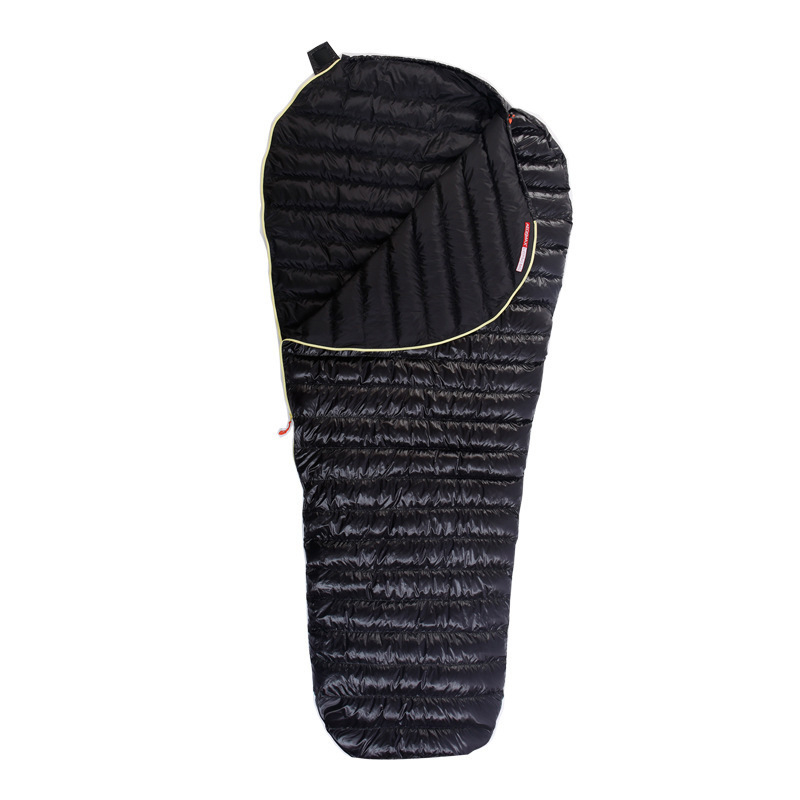 Töltet: goose down; Belső: nylon; Anyag: 400T nylon, vízlepergető és szakadásálló; Tömeg: 0.8-3.4 g