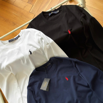 Тениска с дълъг ръкав от чист памук, кръгло деколте, с лого на марката, тегло 180–250 г