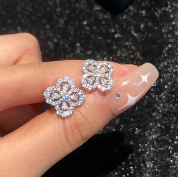 Naušnice s četverolisnim djetelinom, bakrene, elektroplatiranje, INS stil, za žene