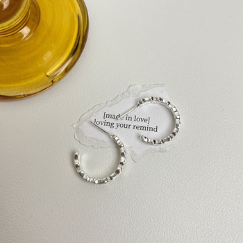 Fülbevalók — réz test + 925 ezüst fülstift, elektroplatírozott felület, könnyed luxus stílus