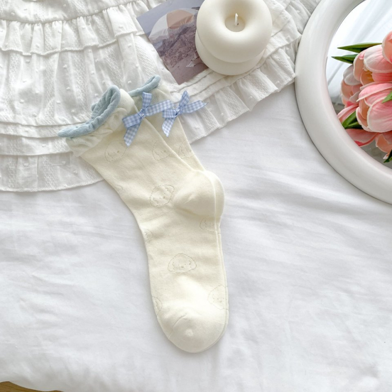 Dámske bavlnené ponožky s priehľadnou sieťkou a mašnou, stredná dĺžka trubičky, 80–90% bavlna, rýchloschnúce