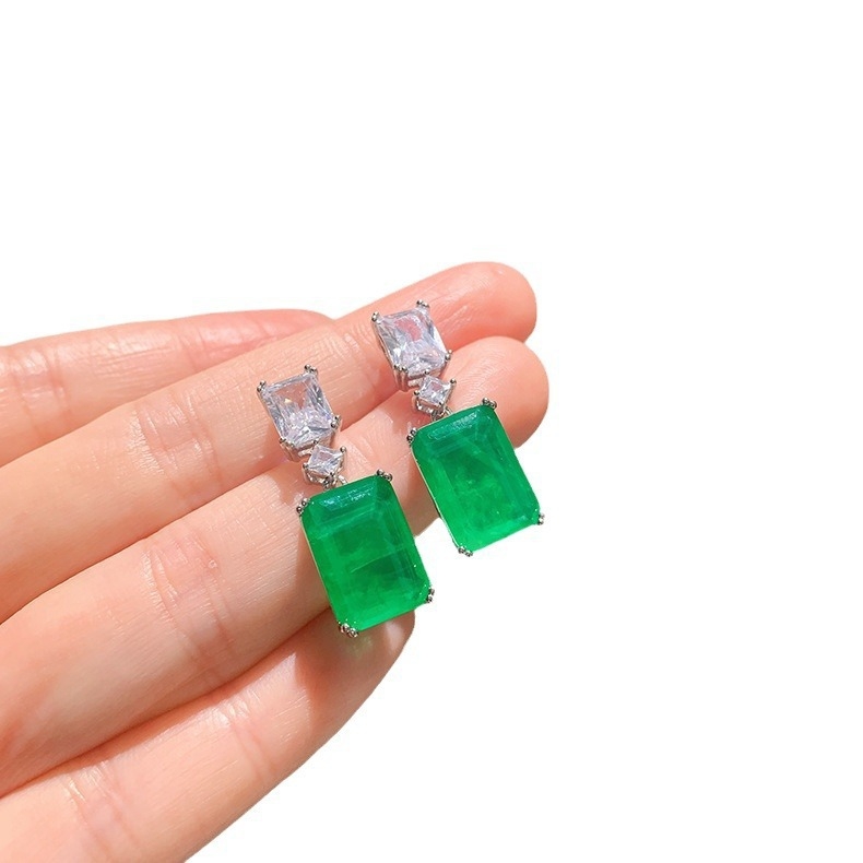 Bakreni geometrijski naušnice za žene, stil laganog luksuza