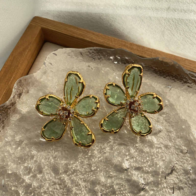 Bakreni naušnice u obliku cvijeta s kamenčićima, 925 srebrne iglice za uho, proljeće 2025