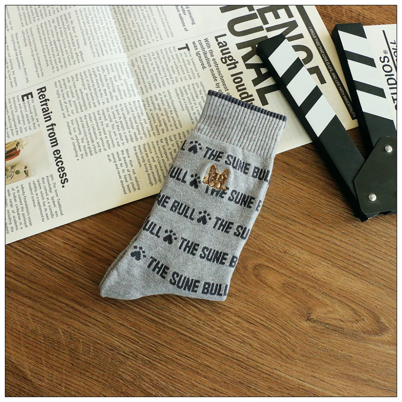 Dámske ponožky z bavlneného terry, vysoký strih, hrubé, s vyšívaným motívom psa, 70–80% bavlna, na zimu a jar