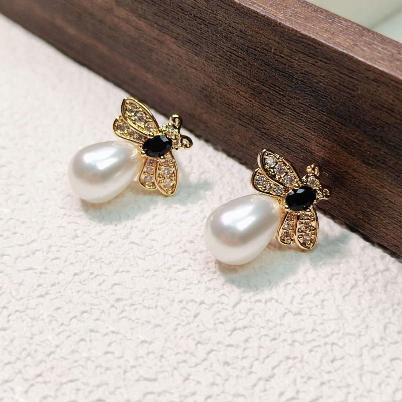 Herakati Pozlaćene bakrene naušnice sa srebrnim postom 925, dizajn kristalnih perli u kružnom cvijetu s motivom pčele, lagani luksuzni stil