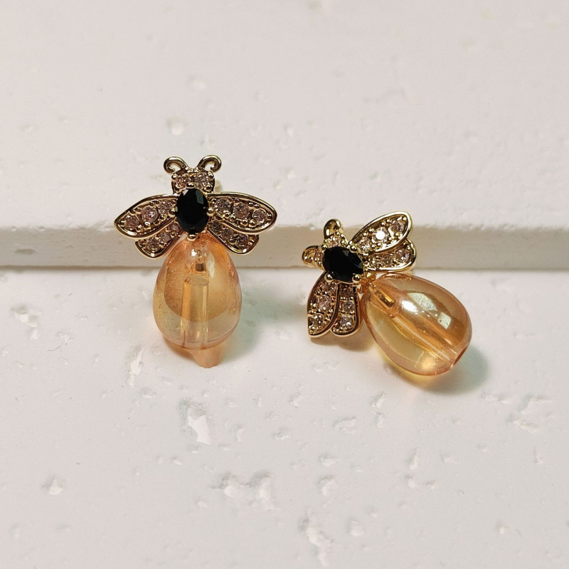 Herakati Pozlaćene bakrene naušnice sa srebrnim postom 925, dizajn kristalnih perli u kružnom cvijetu s motivom pčele, lagani luksuzni stil