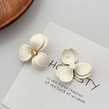 Naušnice s dijamantima u obliku cvijeta, od srebra i bakra, lagani luksuz, svakodnevni stil za žene