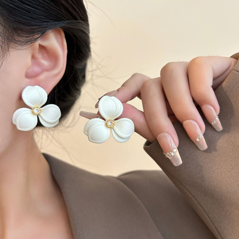 Naušnice s dijamantima u obliku cvijeta, od srebra i bakra, lagani luksuz, svakodnevni stil za žene