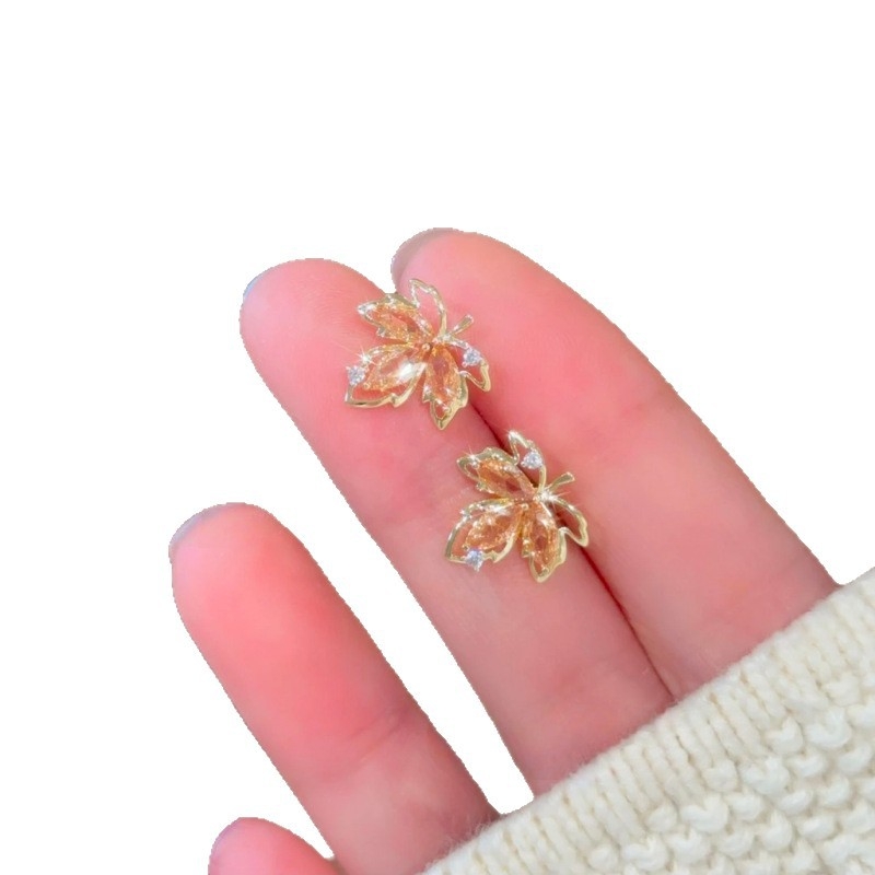 Naušnice: bakar + cirkon, elektroplatiranje, oblik cvijeta, lagani luksuzni stil, ušne igle od srebra 925