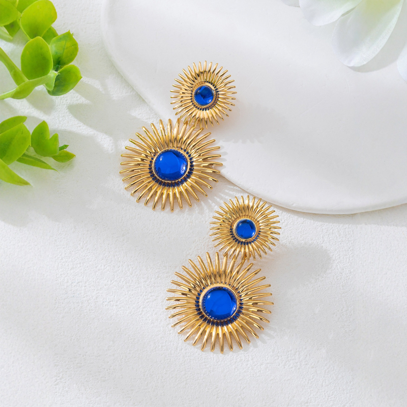 Női fülbevalók — Geometrikus, kör alakú napvirág köves fülbevaló, divatos és sokoldalú (Anyag: vasötvözet; Fülbevaló tű anyaga: rozsdamentes acél; Bevonat: elektroplating; Márka: Yibanglong)
