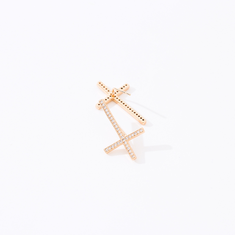 Réz fülbevalók, kereszt alak, cirkóniával, gyémántcsiszolt felület, fülcsap