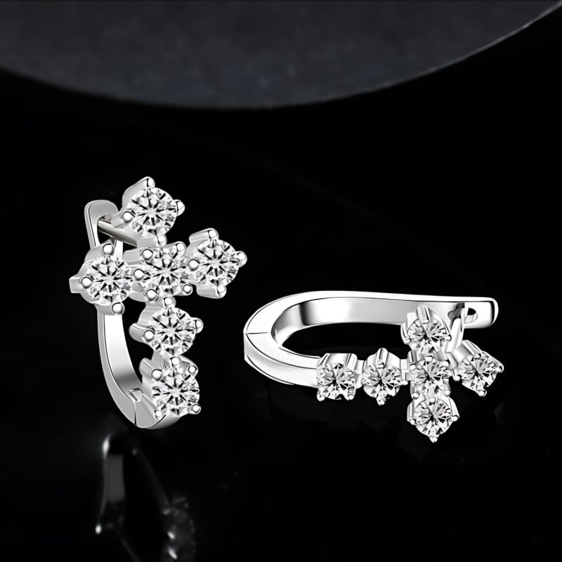 Медни кръстовидни обици с U-образна геометрия, електроплатирани, унисекс, пуск през пролетта 2025.