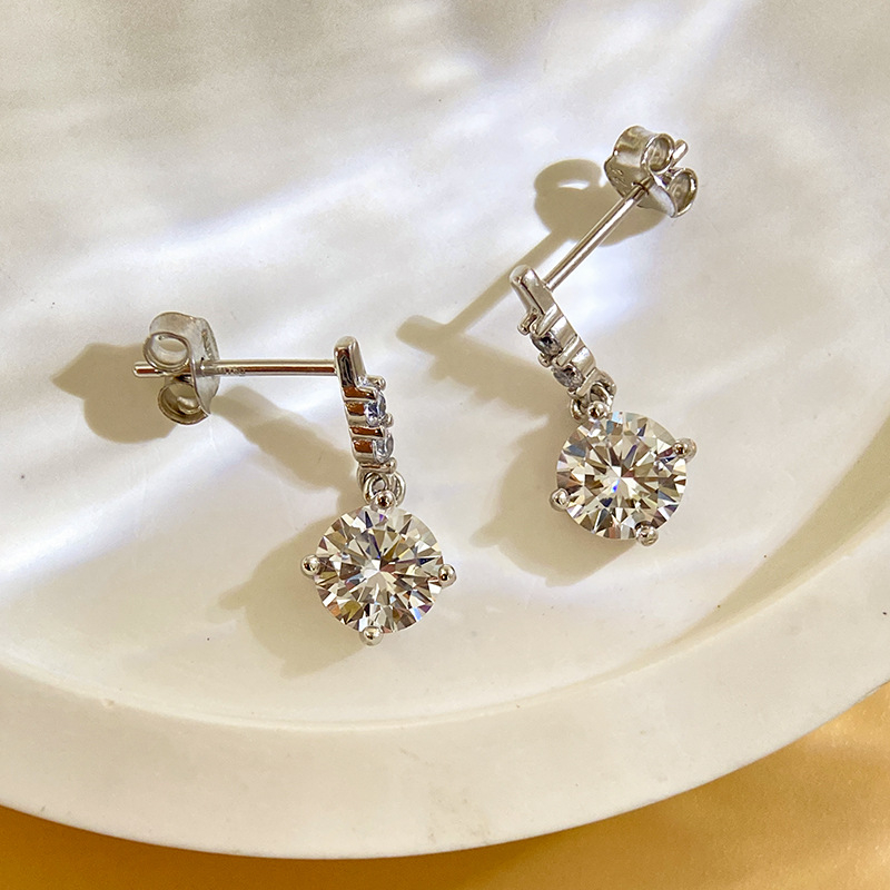 Обeци от моиссанит с четири зъбчета, S925 стерлинтово сребро, 1 карат, EX разрез