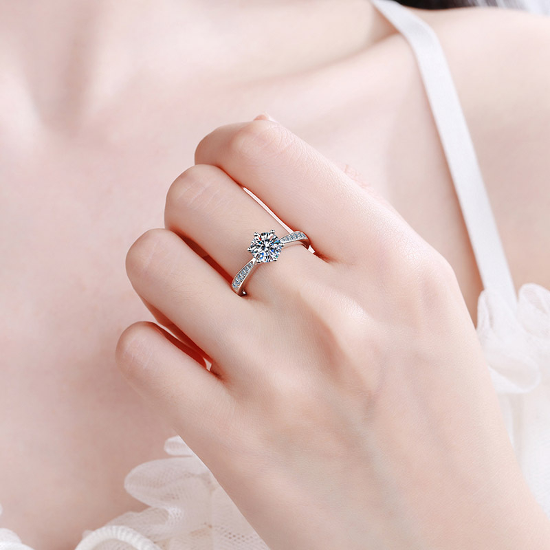 Prsten od srebra 925, Moissanit 1 ct, šestokraki mikro-inlay, korejski stil