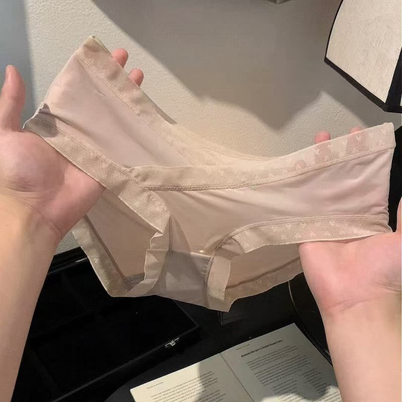 Prozračne trudničko donje rublje od ice silk, niski struk, najlon tkanina s pamukom podstavom, jednobojno