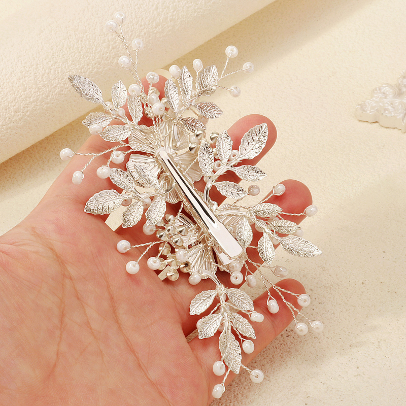 Klip za kosu – ručno izrađen s rhinestones, motiv cvijet-list, za žene