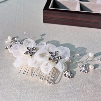 Ornament pentru păr cu perle și cristale, floare, CC05