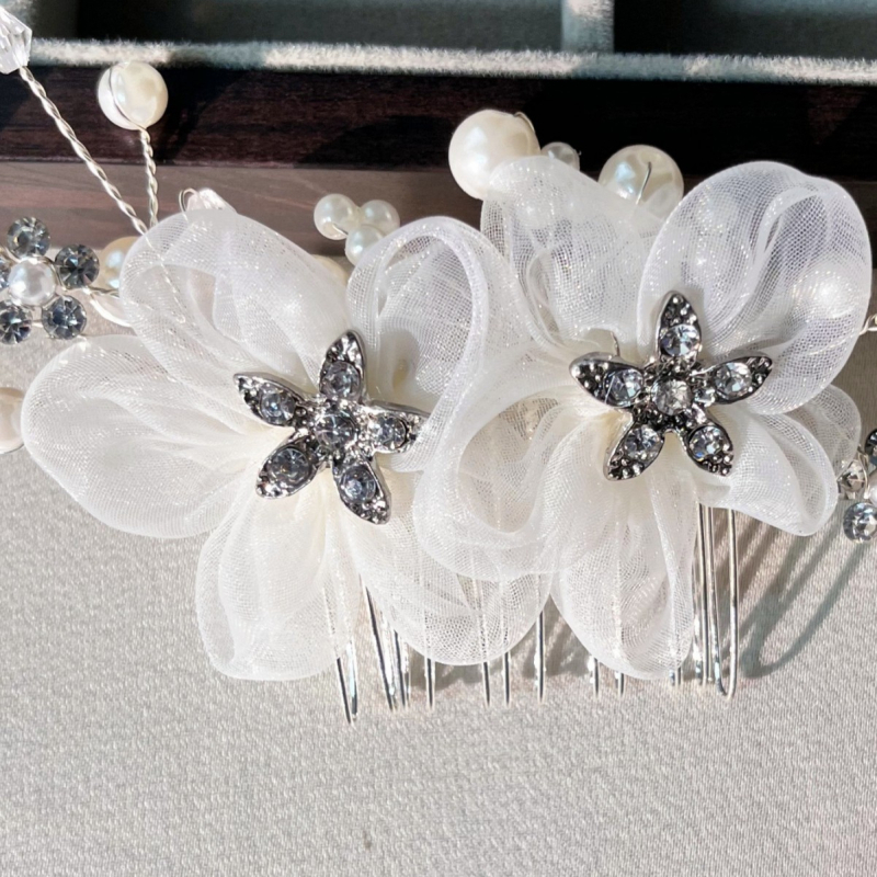 Ornament pentru păr cu perle și cristale, floare, CC05