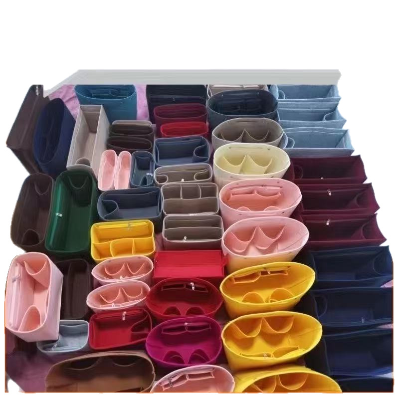 Τσαντάκι καλλυντικών, σχήματος κουτιού, με φερμουάρ, εσωτερική τσέπη με φερμουάρ, βελούδινο εξωτερικό, επένδυση από πολυεστέρα