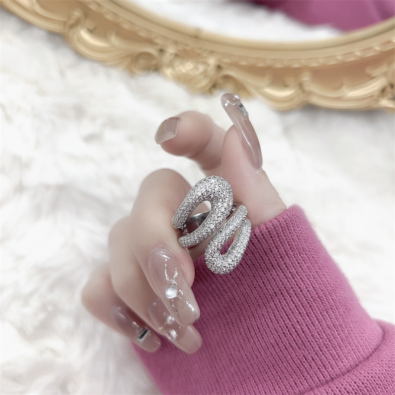 Domitia réz nyitott végű gyűrű cirkóniával, geometriai design, modell DMJZ532