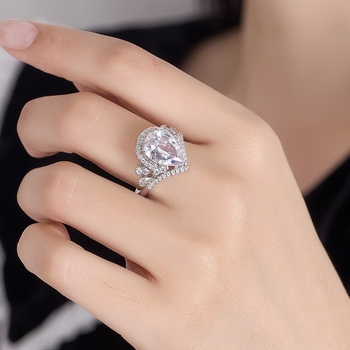 Női koronás gyűrű szív alakú kővel, galvanizált bevonattal, őszi 2024 divat