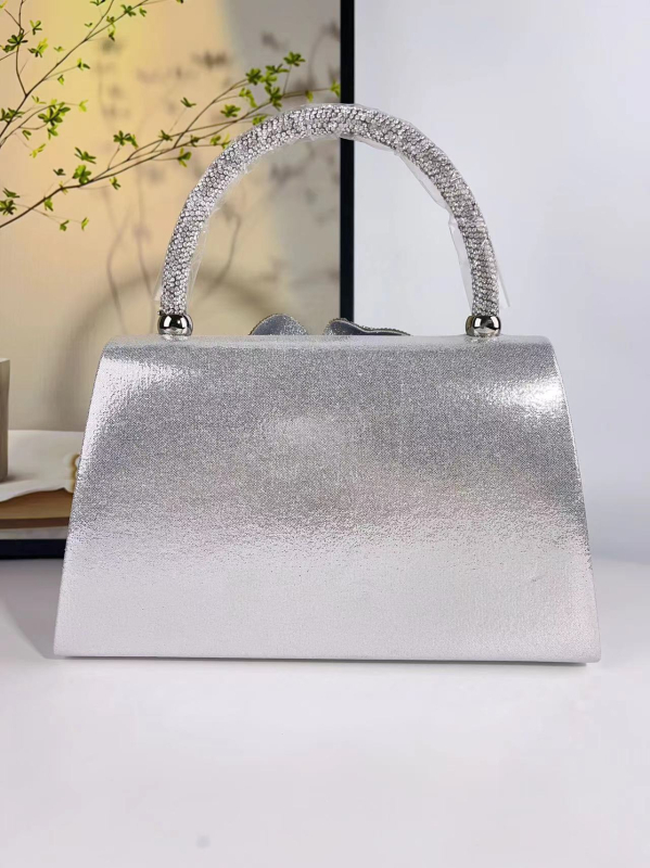 Poliesterska torba za ruku, proljeće 2024, za svakodnevnu upotrebu.