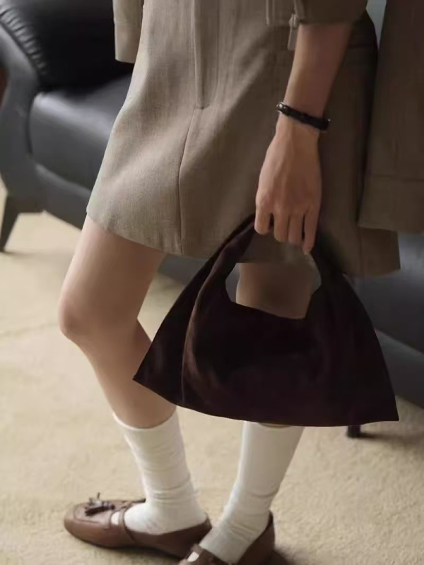 Dumpling torba, PU materijal, mekana, magnetska kopča, pretinac za telefon