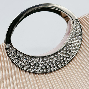 Yili estélyi táska, vízszintes négyzet alakú, poliészter külső és bélés, mágneses zárás, zseb a telefonhoz