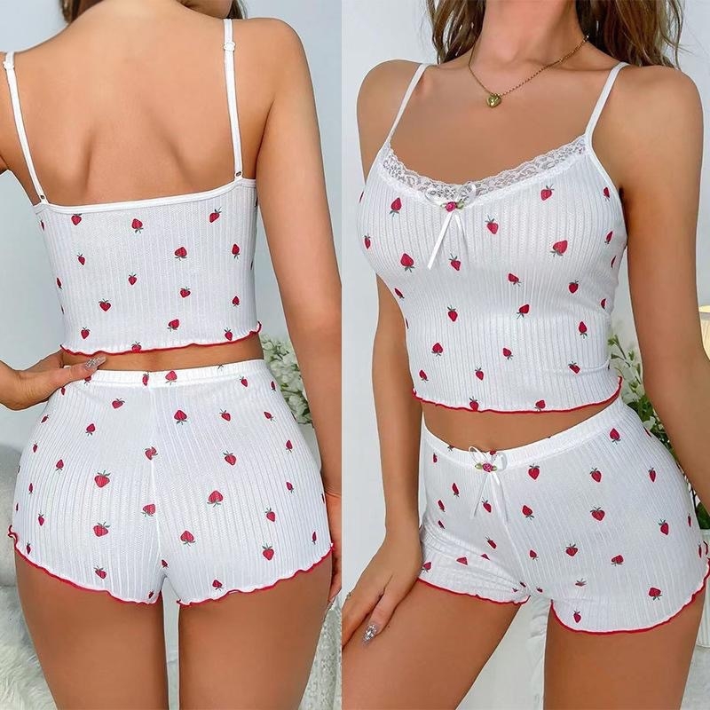 Ženski set pidžama – s uzorkom jagode, bez rukava, top s mašnicom i naramenice te kratke hlače, Milk Silk tkanina; 90–95% poliester