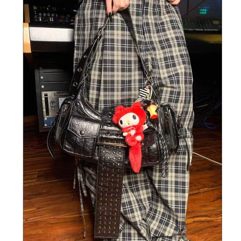 Torba za ramena satchel, ulični stil, PU materijal, vodoravni kvadratni oblik, zatvarač, pretinac za mobitel