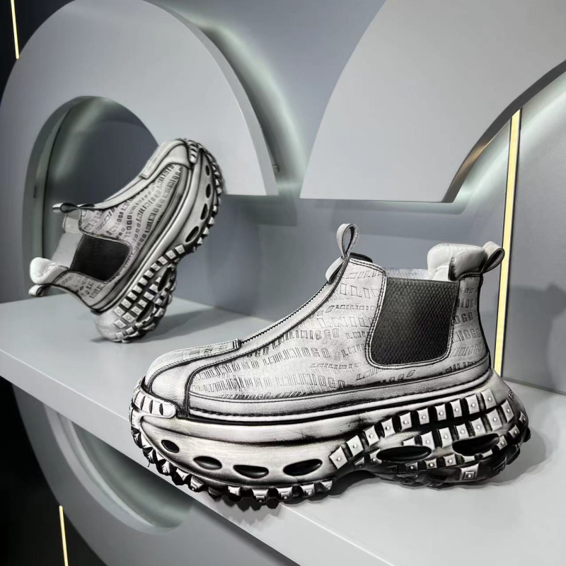 Muške visoke retro tenisice s gornjim dijelom od mikrovlakna, šiljat nos, debela potplat, vezanje, jesen 2024