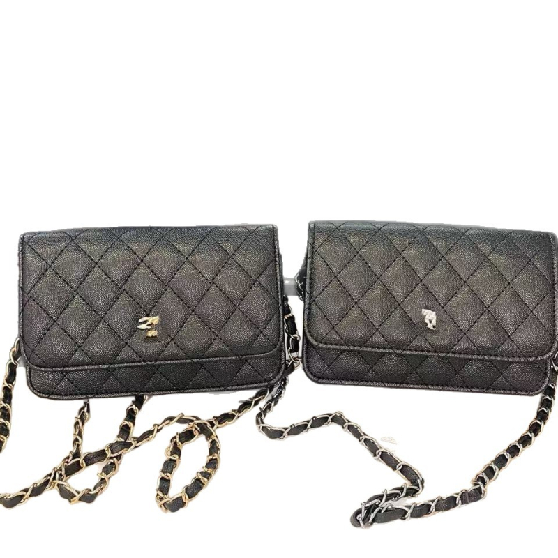 PU crossbody torba, horizontalni kvadratni oblik, zatvaranje s preklopom, podstava od goveđe kože, unutarnji ID pretinac