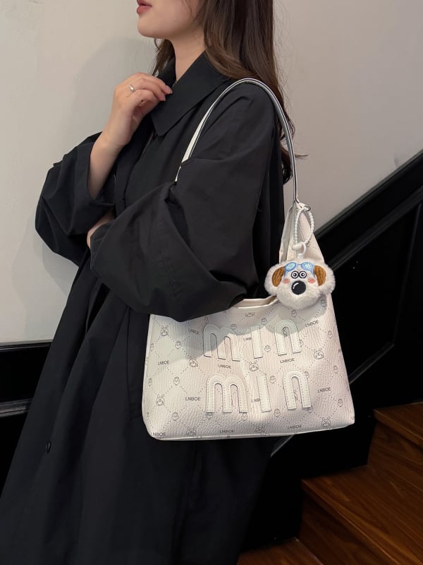 Geanta tote od PU kože, kvadratni vodoravni oblik, magnetno zatvaranje, unutarnji džep za telefon