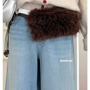 Пухен колан с мъниста за талия със връзки (Материал: Maomao; Катарама: PVC; Закопчаване: с връзки; Ширина: тънък (<2 см); Ръчна изработка: мъниста)