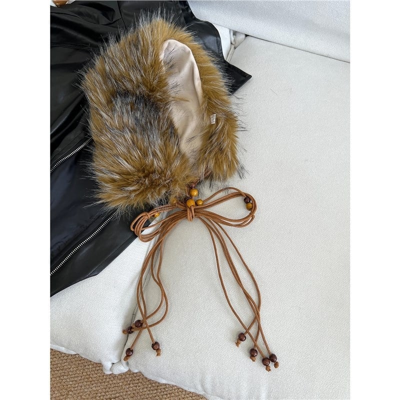 Пухен колан с мъниста за талия със връзки (Материал: Maomao; Катарама: PVC; Закопчаване: с връзки; Ширина: тънък (<2 см); Ръчна изработка: мъниста)