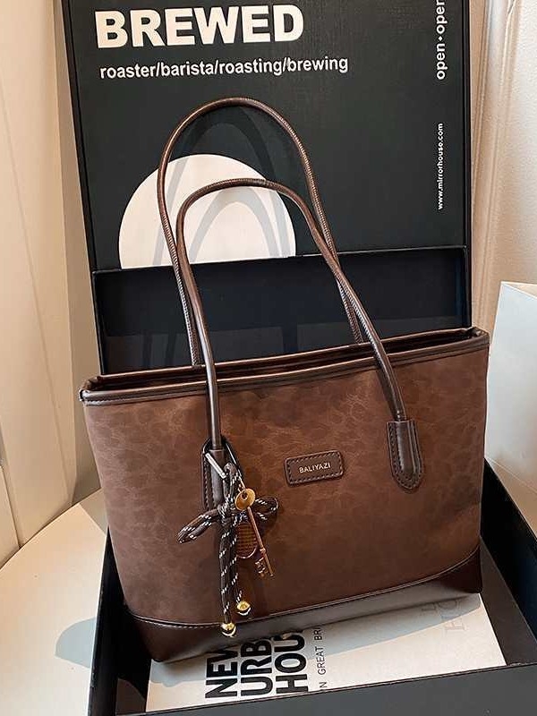 Geantă de umăr din PU cu imprimeu leopard, stil urban minimalist, închidere cu fermoar, buzunar interior cu fermoar și buzunar pentru telefon