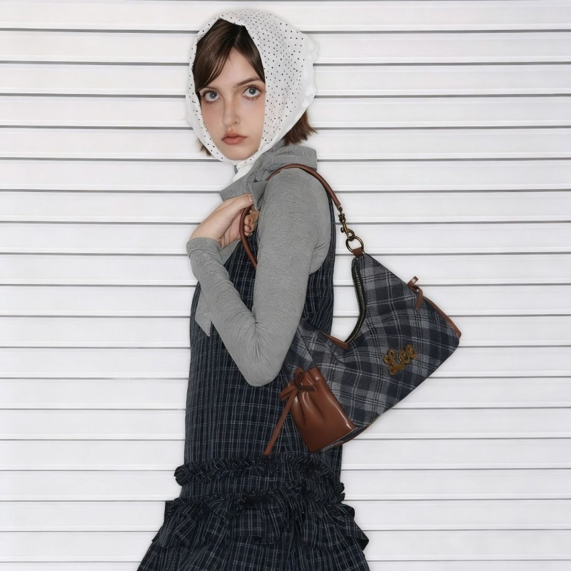 Unisex kanvas tote torba sa zip zatvaranjem, podstava od poliestera, proljeće 2025