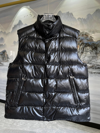 Muški down vest bez kapuljače sa stojećim ovratnikom, 86–90% perja, 700 FP, 100–150 g punila