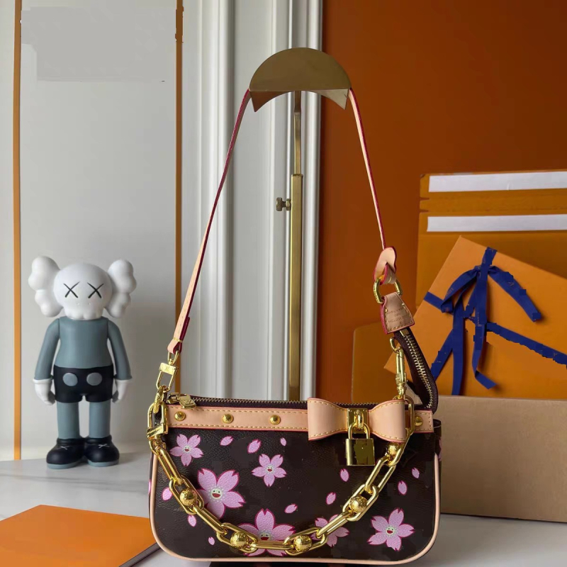 Torba ispod pazuha od prave kože Cherry Blossom Pochette — europsko-američki retro stil; horizontalno pravokutni oblik; zatvarač; dvije naramenice