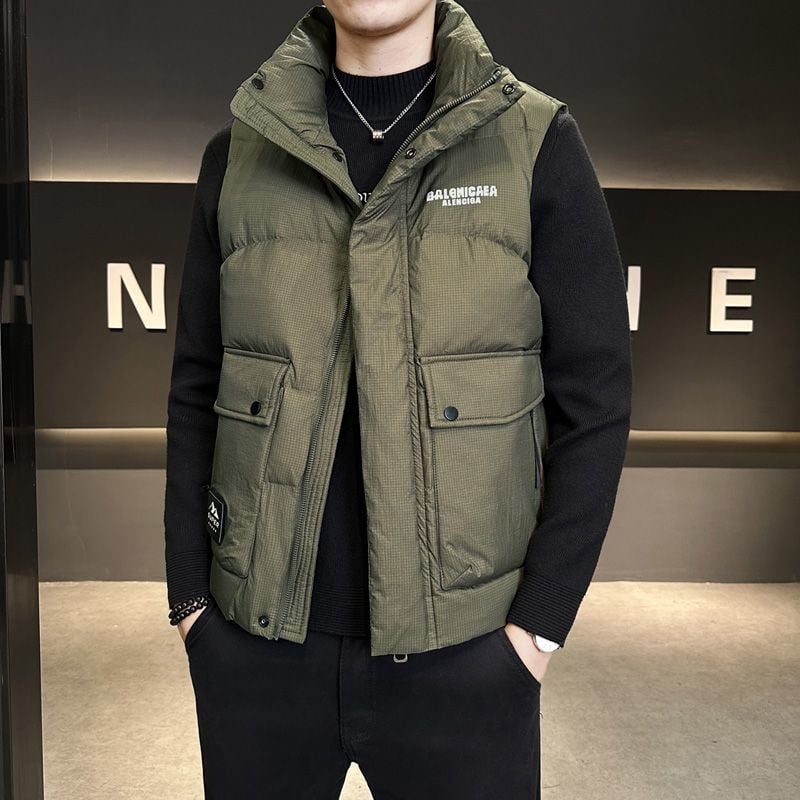 Ανδρικό γιλέκο με πούπουλα, σταθερός γιακά, κουκούλα, φερμουάρ, ριγέ μοτίβο, στενή γραμμή