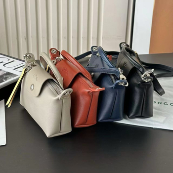 Dumpling torba, gradska jednostavnost, materijal PU denim, oblik dumpling, zatvarač, unutarnja džep za telefon