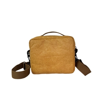 Crossbody torba od kraft papira, ulični stil, zatvarač na zip, vertikalni kvadratni oblik, unutarnji pretinci: pretinac sa zipom, pretinac za telefon, pretinac za dokumente