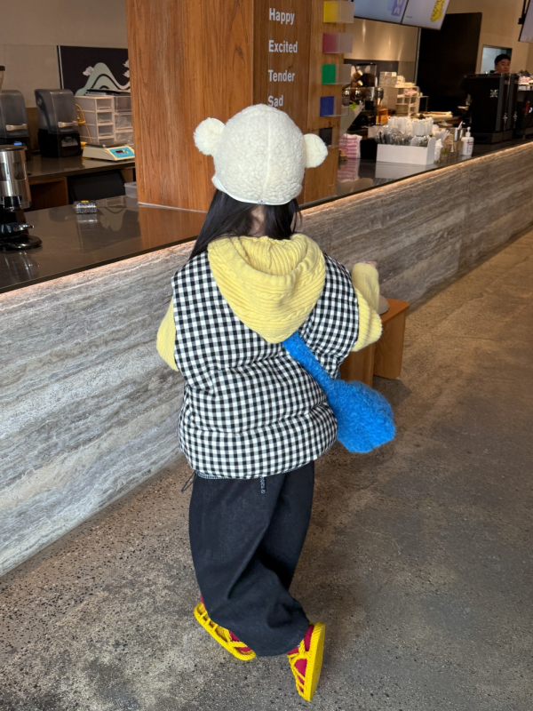 Γιλέκο με πούπουλο για κορίτσια, Κορεατικό στυλ, Καρό μοτίβο με πλέγμα, Πούπουλο λευκής πάπιας 86–90%, Εξωτερικό ύφασμα 100% βαμβάκι