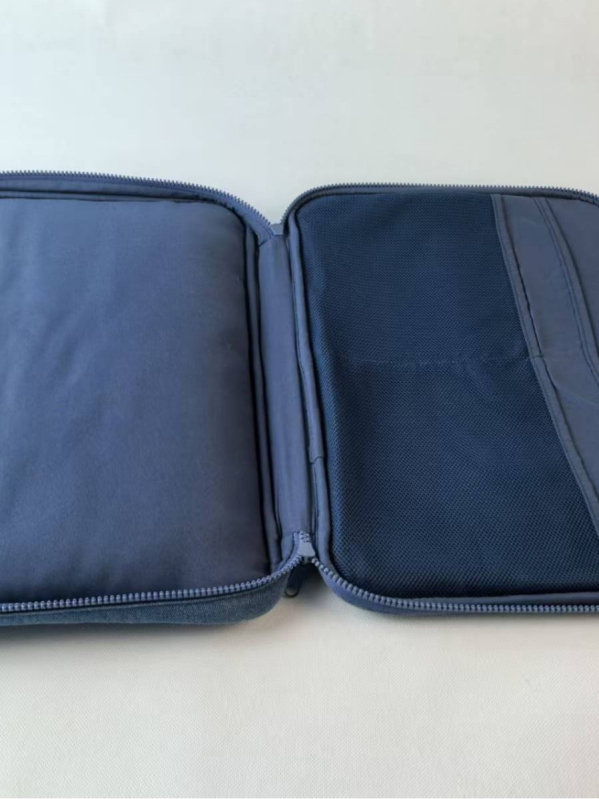 Geantă pentru laptop | denim, respirabilă, ultra ușoară, căptușeală din bumbac, monocromă (Primăvara 2025, Bagme, unisex)