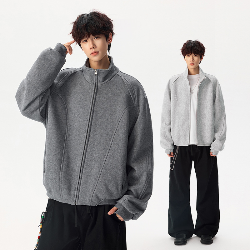 Muška jakna, opuštenog kroja, korejskog stila, stojeći ovratnik, zatvarač.