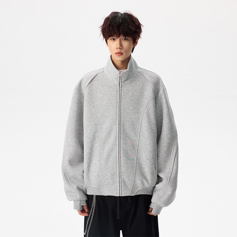 Muška jakna, opuštenog kroja, korejskog stila, stojeći ovratnik, zatvarač.